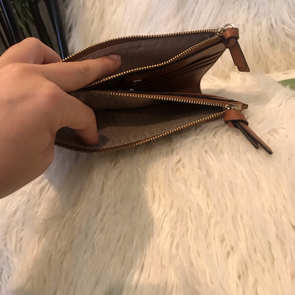 Kate spade malea clutch bag. NWT - Picture 5 of 6